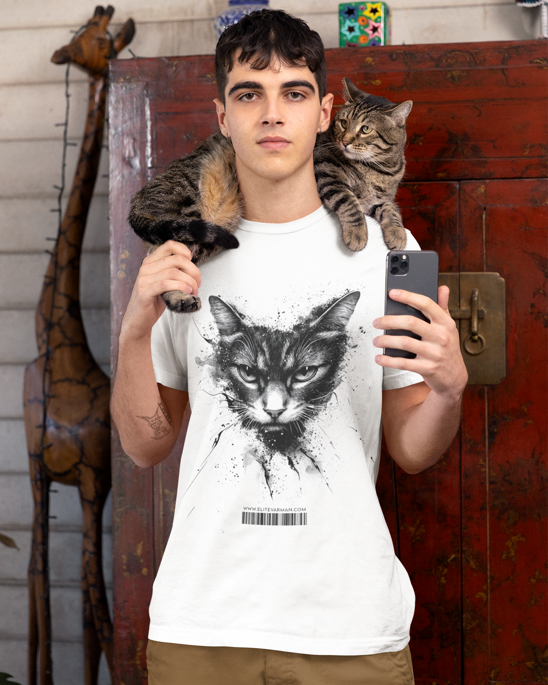 LOVER CAT - UNISEX T-SHIRT